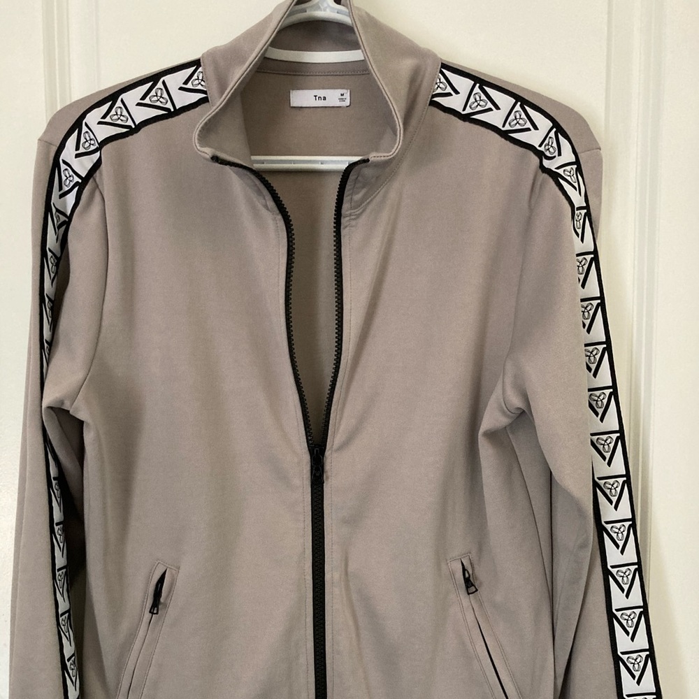 TNA Jacket - Picture 3 of 3